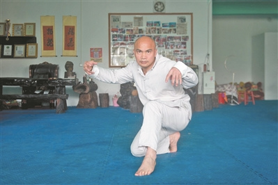 狗拳非遗难寻传人:3000徒弟大多不知道狗拳